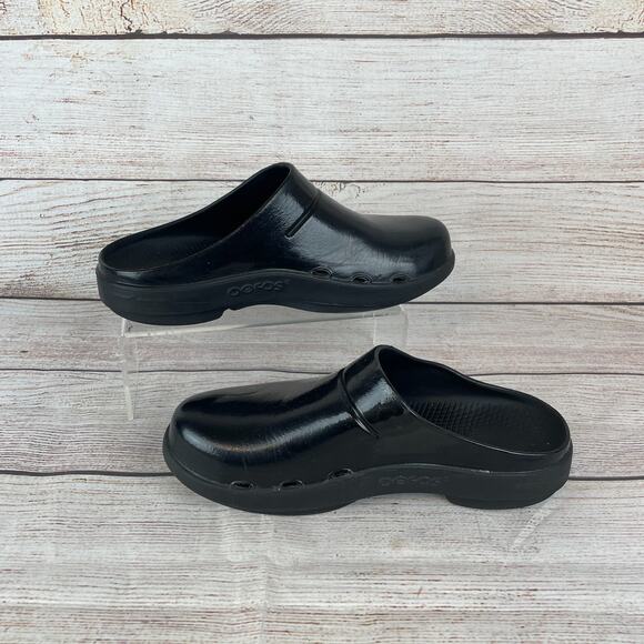 OOFOS OOcloog Luxe Womens Sz 10 Clogs Black Patent Leather - Picture 2 of 10